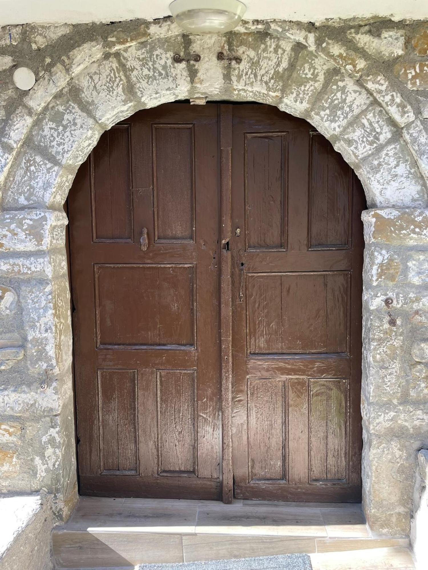 Guesthouse Kroi City Center Berat Exteriör bild
